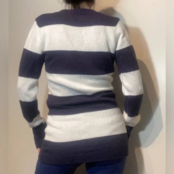 Striped sweater - Picture 3 of 7